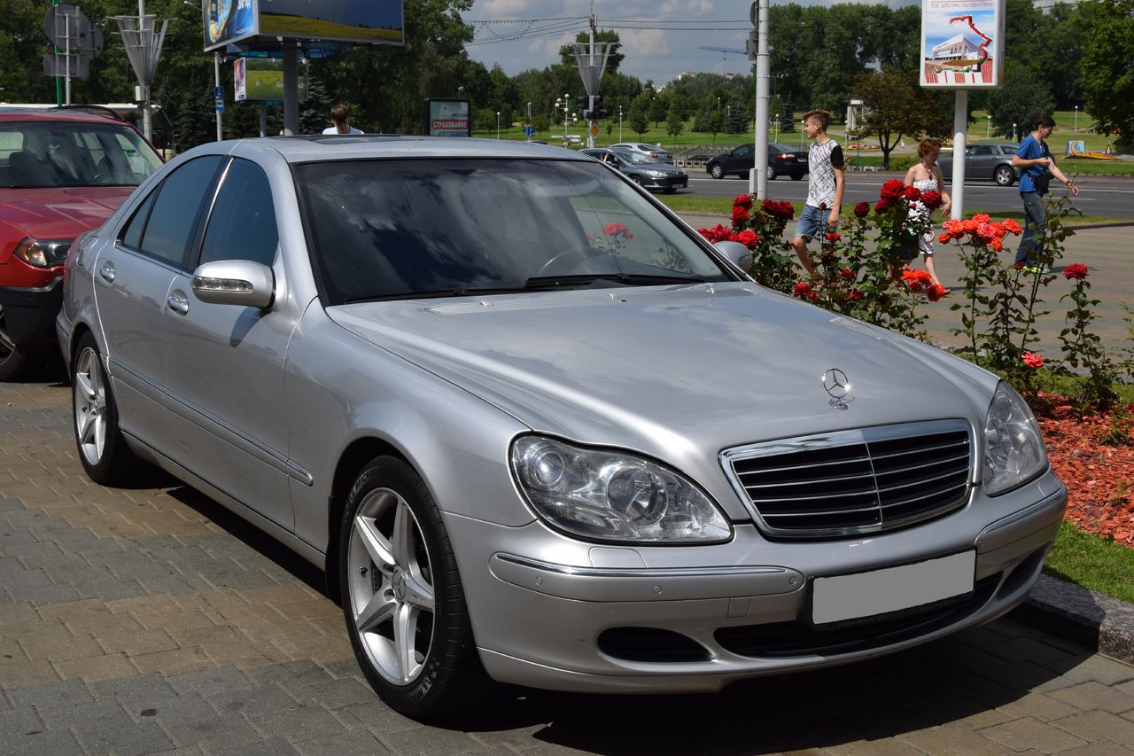 Mercedes S320 W220